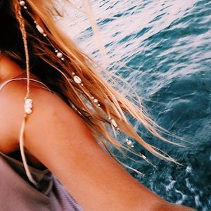 Meet your Posher, Chloe